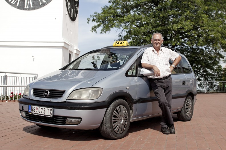 Herr Vujinovic liebt das Fahren - Opel POST