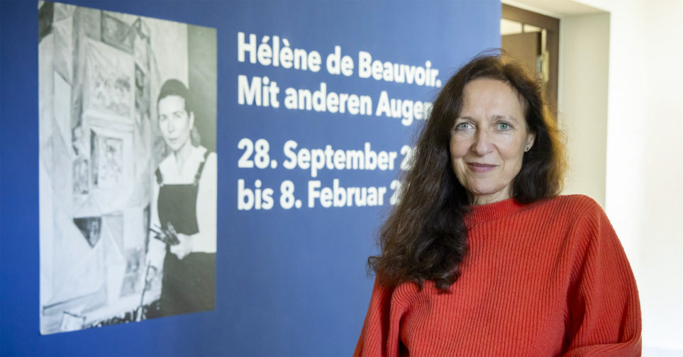„Hélène de Beauvoir: Mit anderen Augen sehen“ – Ausstellung in den Opelvillen